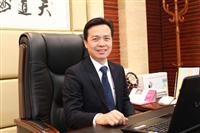 匯泰龍陳鴻填先生被中國房地產總工之家評為“杰出貢獻人物” 